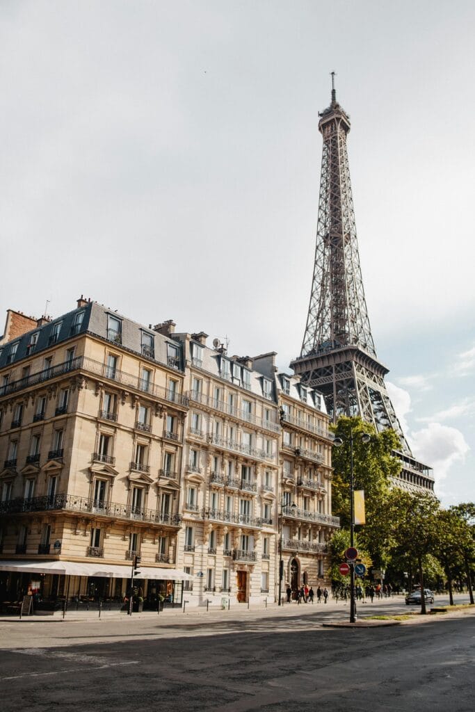 Family-friendly hotel near the Eiffel Tower in the 7th arrondissement of Paris